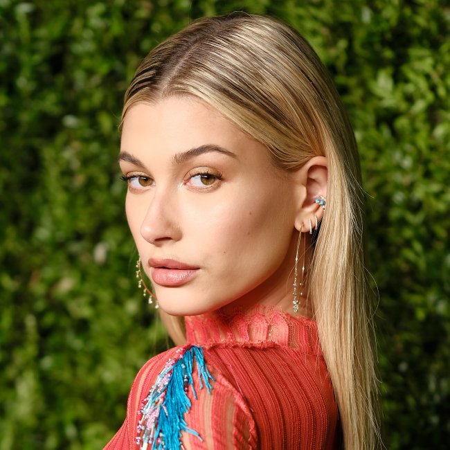 hailey-baldwin-segredo-inusitado