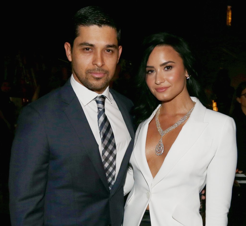 Demi Lovato posta indireta para Wilmer Valderrama e nova namorada