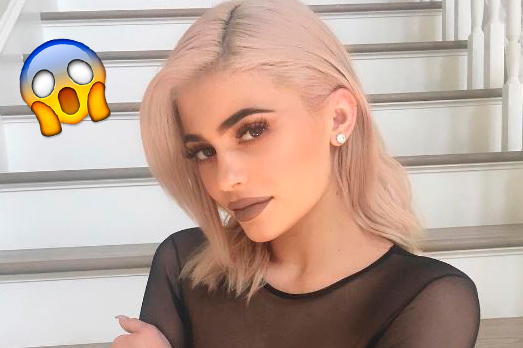 Kylie Jenner faz alerta para os fãs de sua linha de make