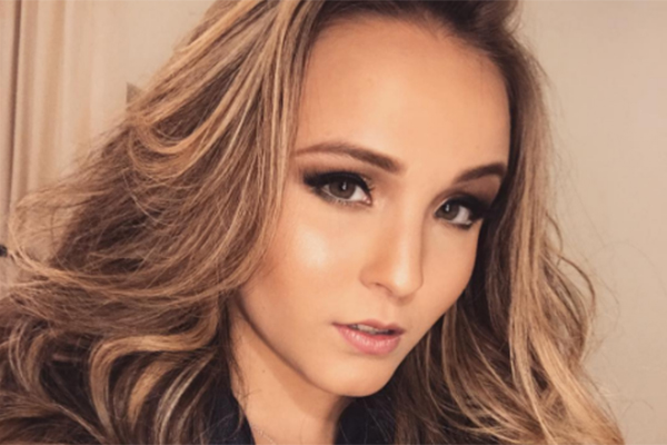 Larissa Manoela cortou o cabelo e está de long bob. Uau!