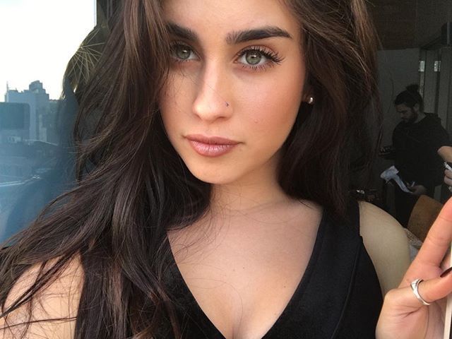 Lauren Jauregui vai apresentar músicas da carreira solo nos show do Brasil