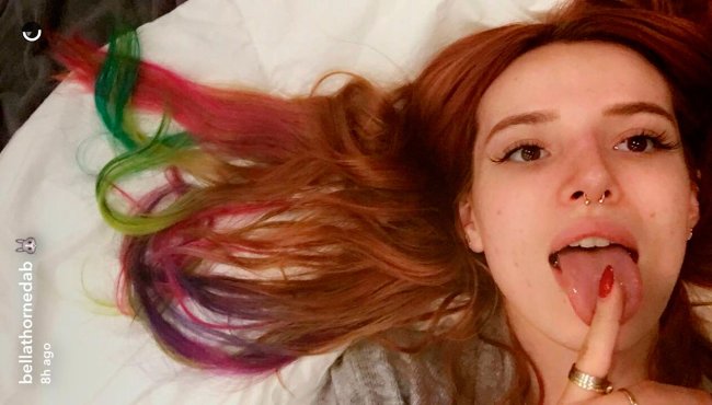 bella-thorne-rainbow-hair-2