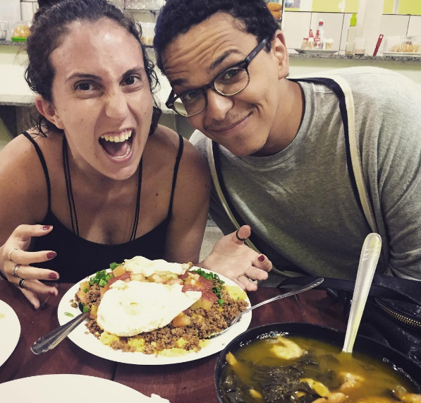 Jout Jout e Caio terminam o namoro: “2016 né, menina?”