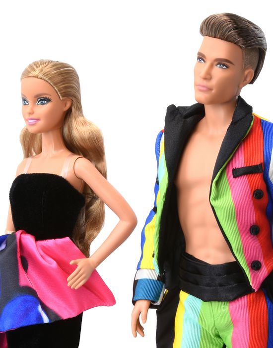 moschino-lancou-edicao-fashion-barbie Foto: