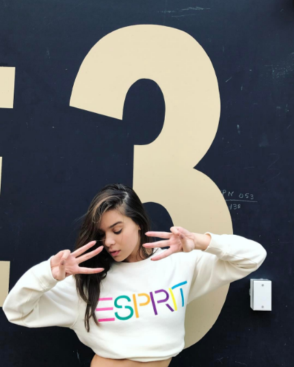 Hailee Steinfeld estará em A Escolha Perfeita 3