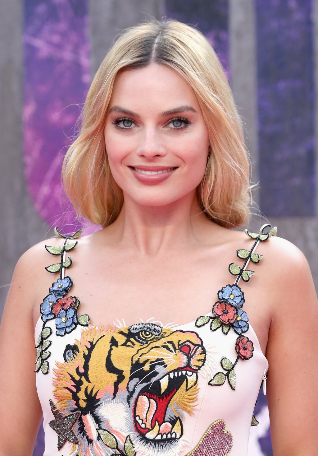 Margot Robbie fica irreconhecível para viver patinadora no cinema