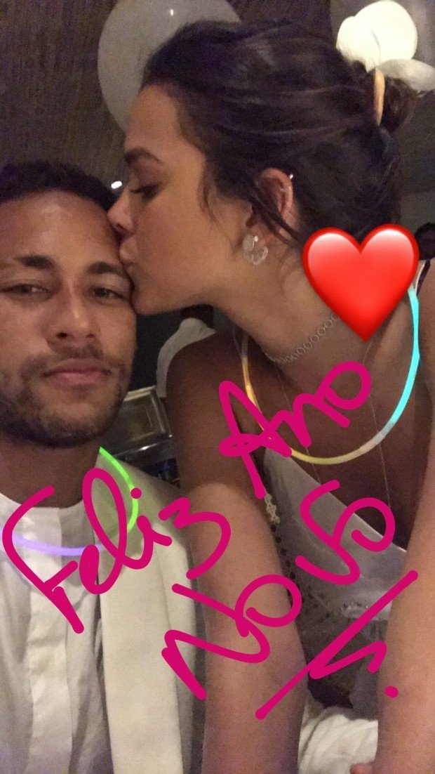 neymar-bruna-marquezine-ano-novo