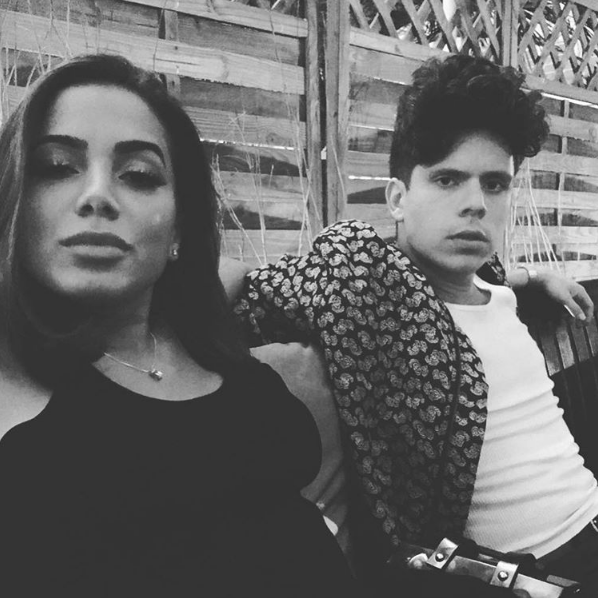 Anitta deixa after party com Rudy Mancuso