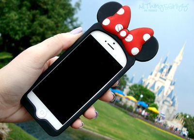 Olá, futuro! Disney cria tecnologia que carrega celulares sem fio