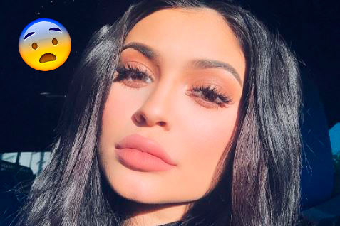 Polêmica: a galera está reclamando dos blushes da Kylie Jenner