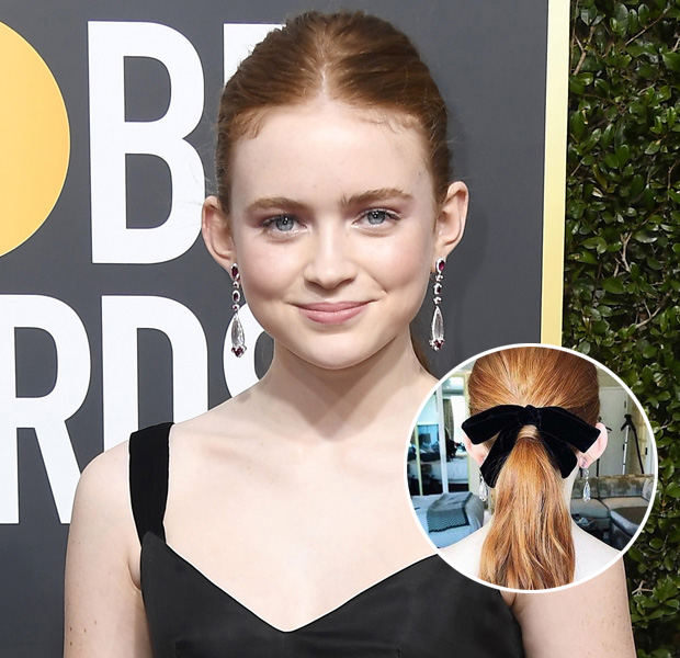 sadie-sink-laço-no-cabelo