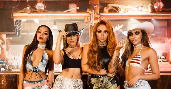 Bffs do Little Mix apostaram em looks gêmeos com o mesmo sutiã