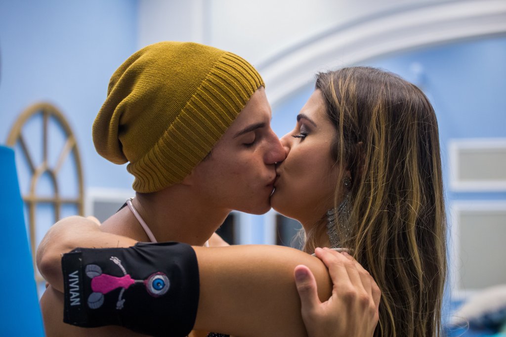 Já temos casal que vai continuar após o BBB: Manoel e Vivian