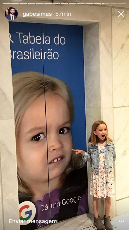 Chloe está no Brasil e encontrou a Giovanna do forninho