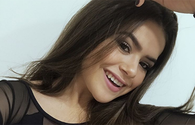 15 anos: detalhes (exclusivos!) dos vestidos da festa da Maisa