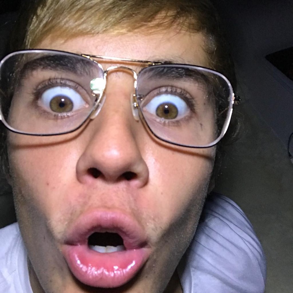 Justin Bieber anda surtando no Instagram – e a gente ama!