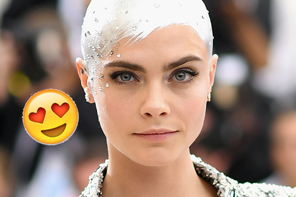 Garotinha com câncer copia look de Cara Delevingne no MET. Awnn!