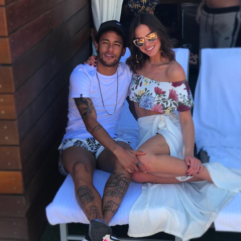 Neymar Jr. confirma fim de namoro com Bruna Marquezine