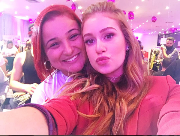 Fã cria moletom estampado com o rosto de Marina Ruy Barbosa