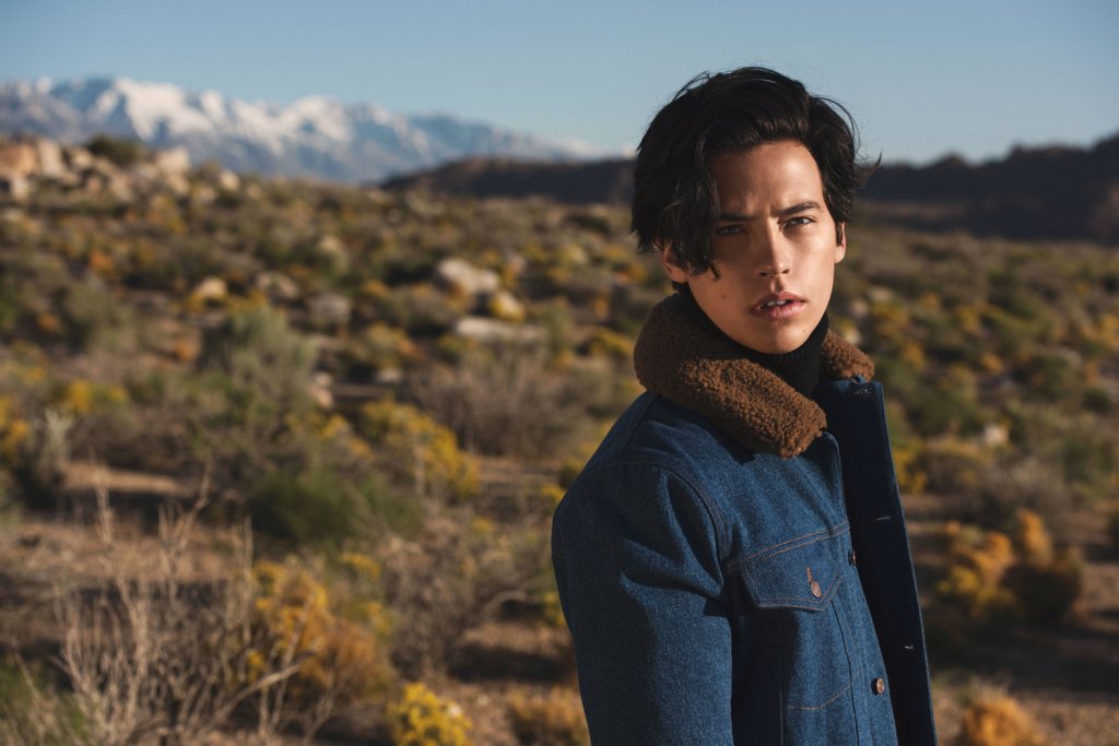 10 provas de que Cole Sprouse é o fotógrafo que você respeita