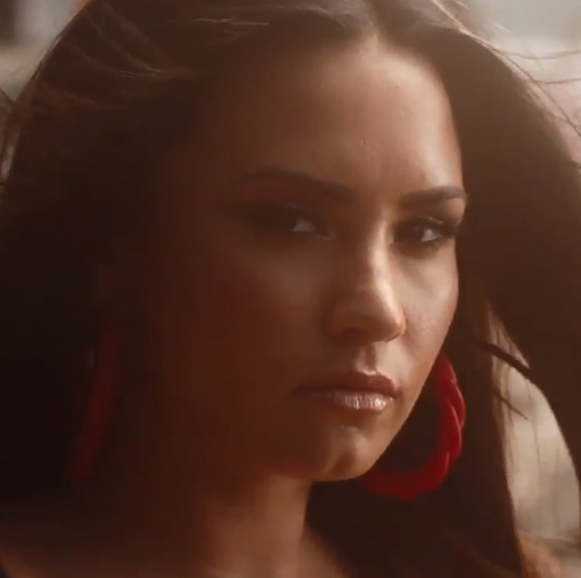 Jax Jones libera prévia do clipe de Instruction, com Demi Lovato