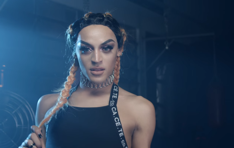 Pabllo Vittar recupera conta hackeada e avisa: “me aceitem”