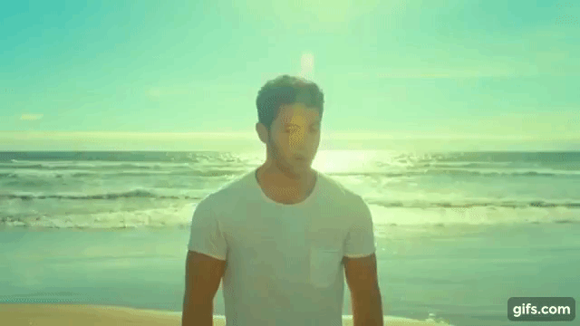 Nick Jonas lança clipe de Find You e buraco na calça rouba a cena