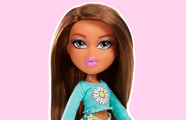 Usando maquiagem, a galera está se transformando em bonecas Bratz