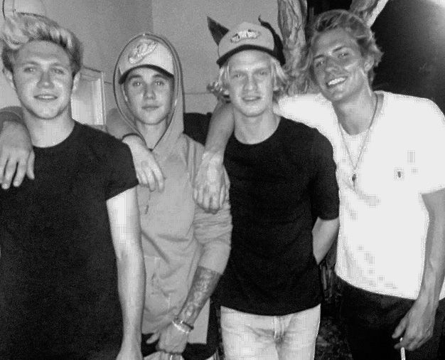 Niall Horan e Justin Bieber jantaram juntos e os fãs surtaram