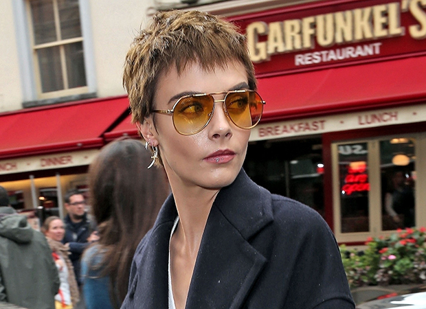 cara delevingne cabelo escuro