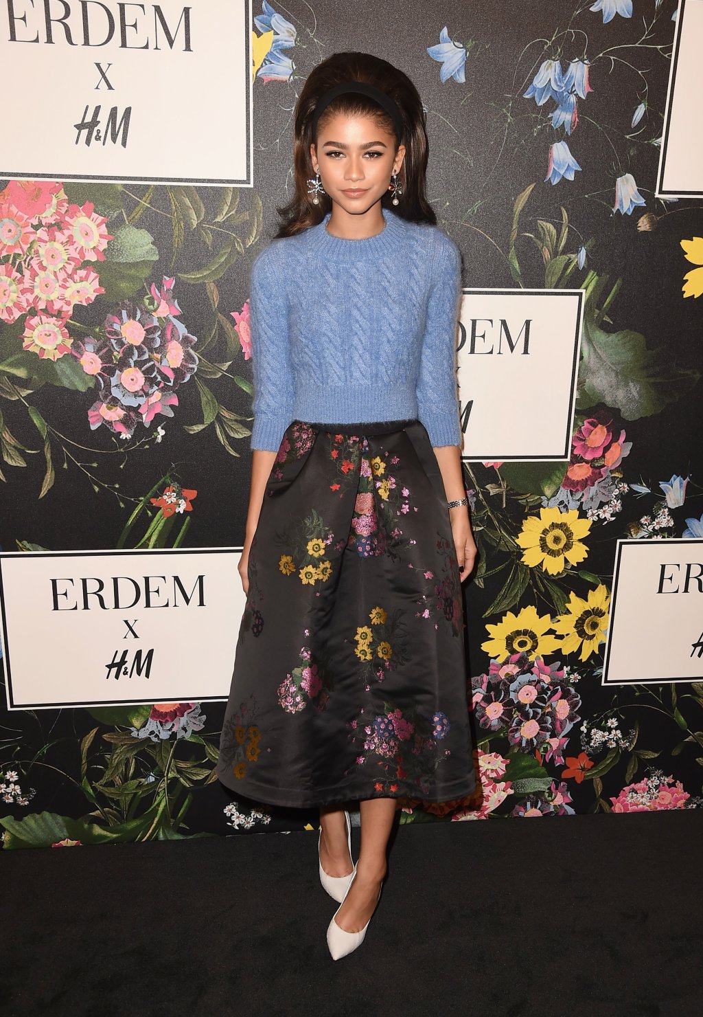 Look do Dia: Zendaya no visu mais retrô (e lindo) que você já viu