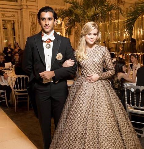 Gossip Girl de verdade: os looks do Baile de Debutantes em Paris