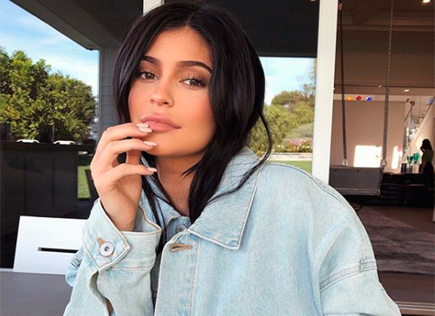 Kylie Jenner lança corretivos e recebe algumas críticas. Eita!