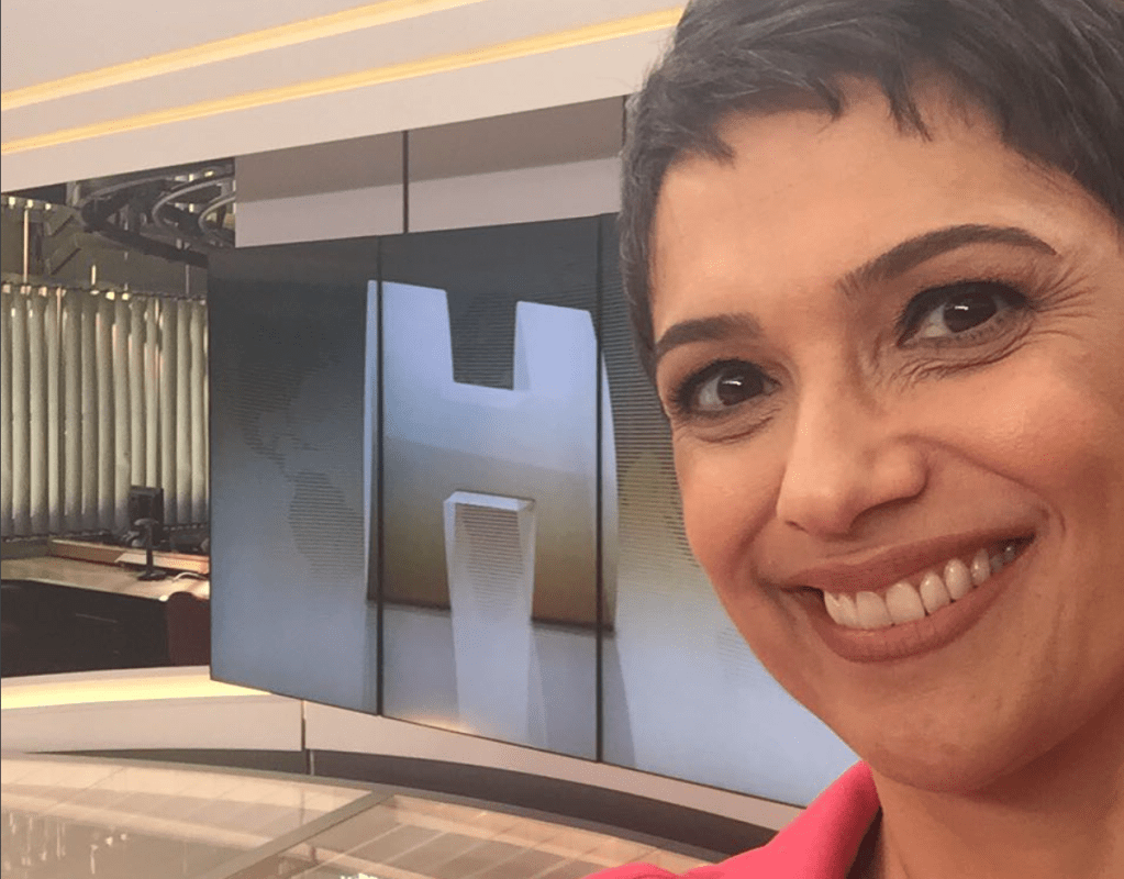 Sandra Annenberg revela a idade ao vivo na TV e a internet pira