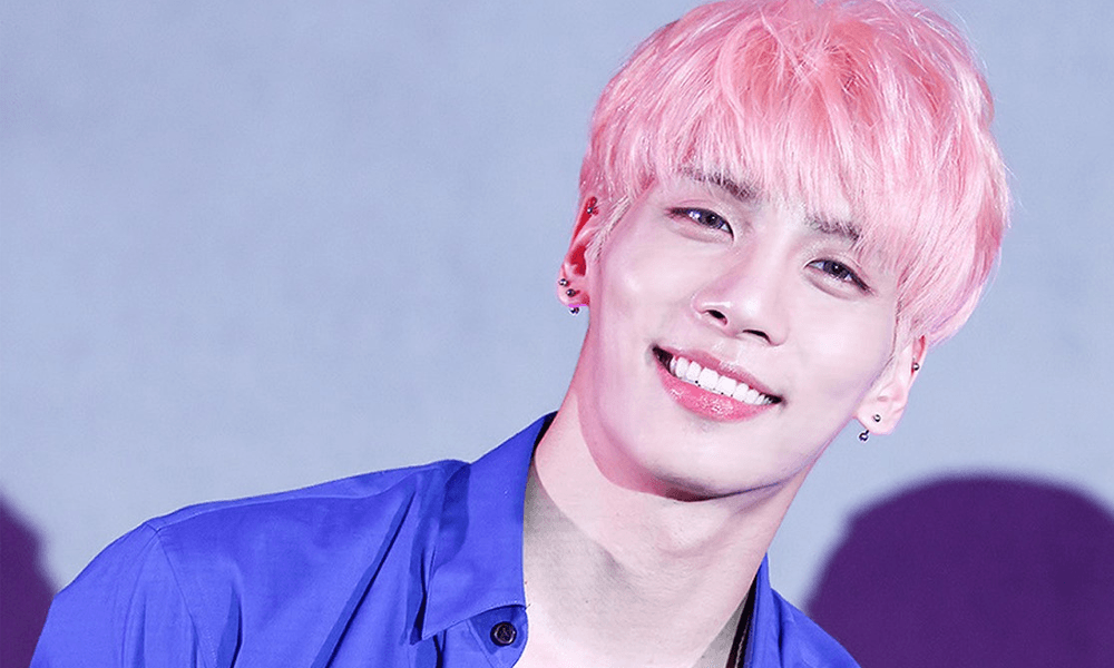 Jonghyun, do grupo de K-Pop SHINee, morre aos 27 anos