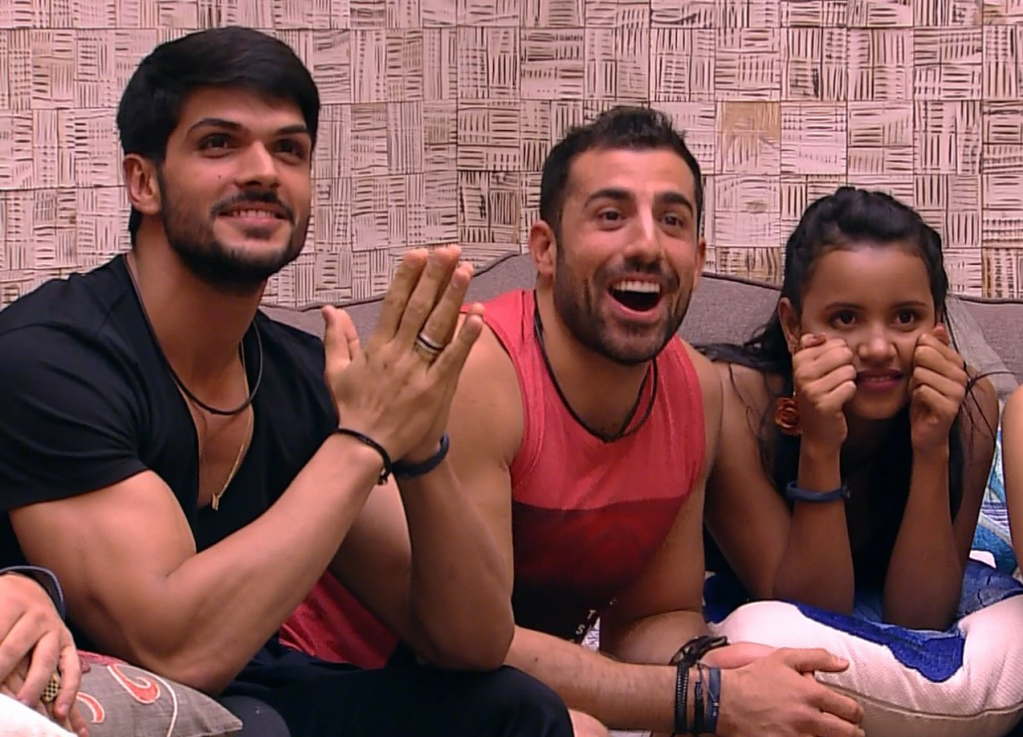 Participantes entram no BBB 18 e o programa começa de verdade!