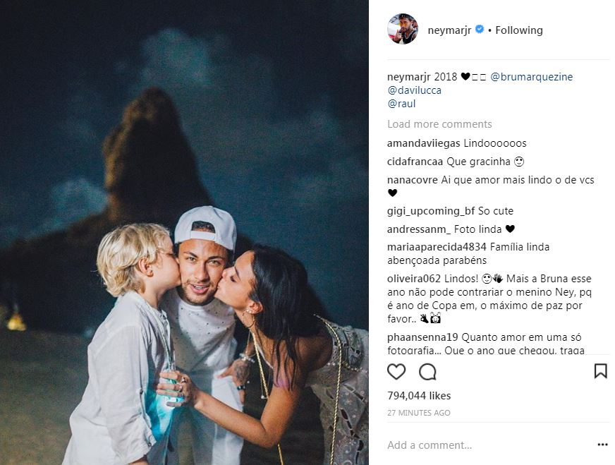 Filho de Neymar anda pedindo um irmão para o jogador e Bruna Marquezine