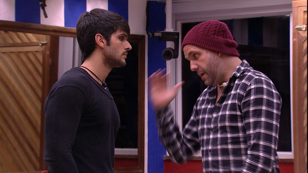 Detalhe no BBB18 foi a melhor parte da treta entre Lucas e Caruso