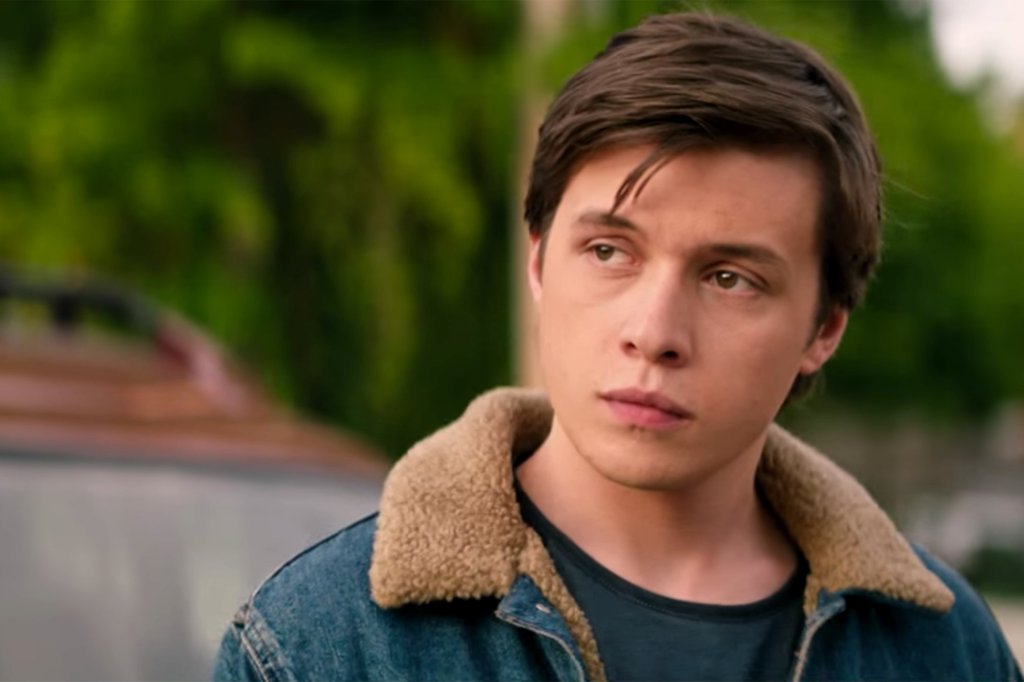 Com Amor, Simon aproximou Nick Robinson de irmão gay