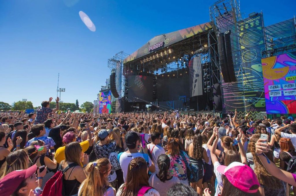 Último dia de Lollapalooza Argentina foi cancelado