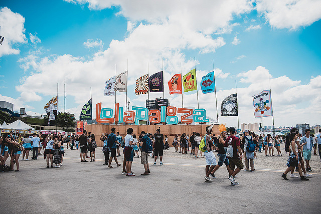 lollapalooza-bandeiras-2017