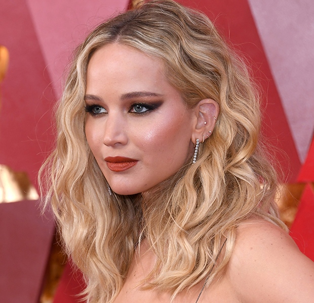 makes-famosas-Oscar-2018-jennifer-lawrence