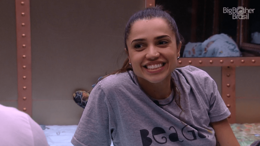 BBB18: detalhe em foto antiga de Paula chama a atenção da web