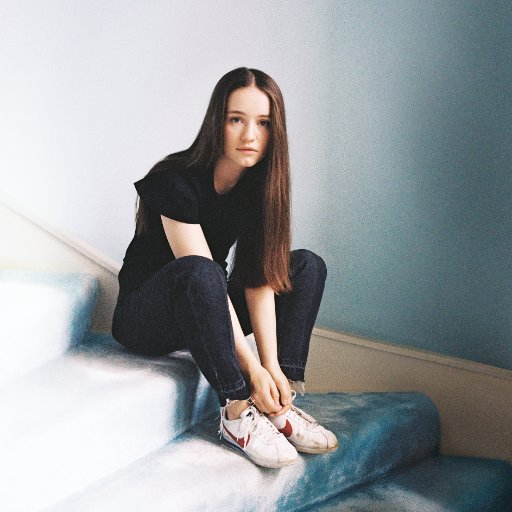 New Star: Sigrid está na trilha sonora de Liga da Justiça