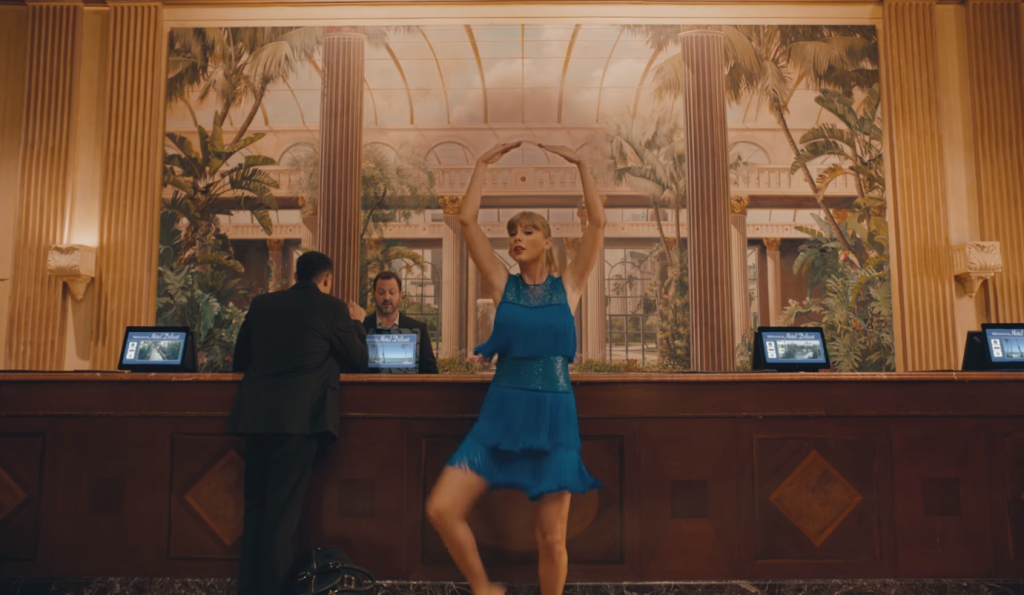 Taylor Swift é a melhor dançarina invisível no clipe de Delicate