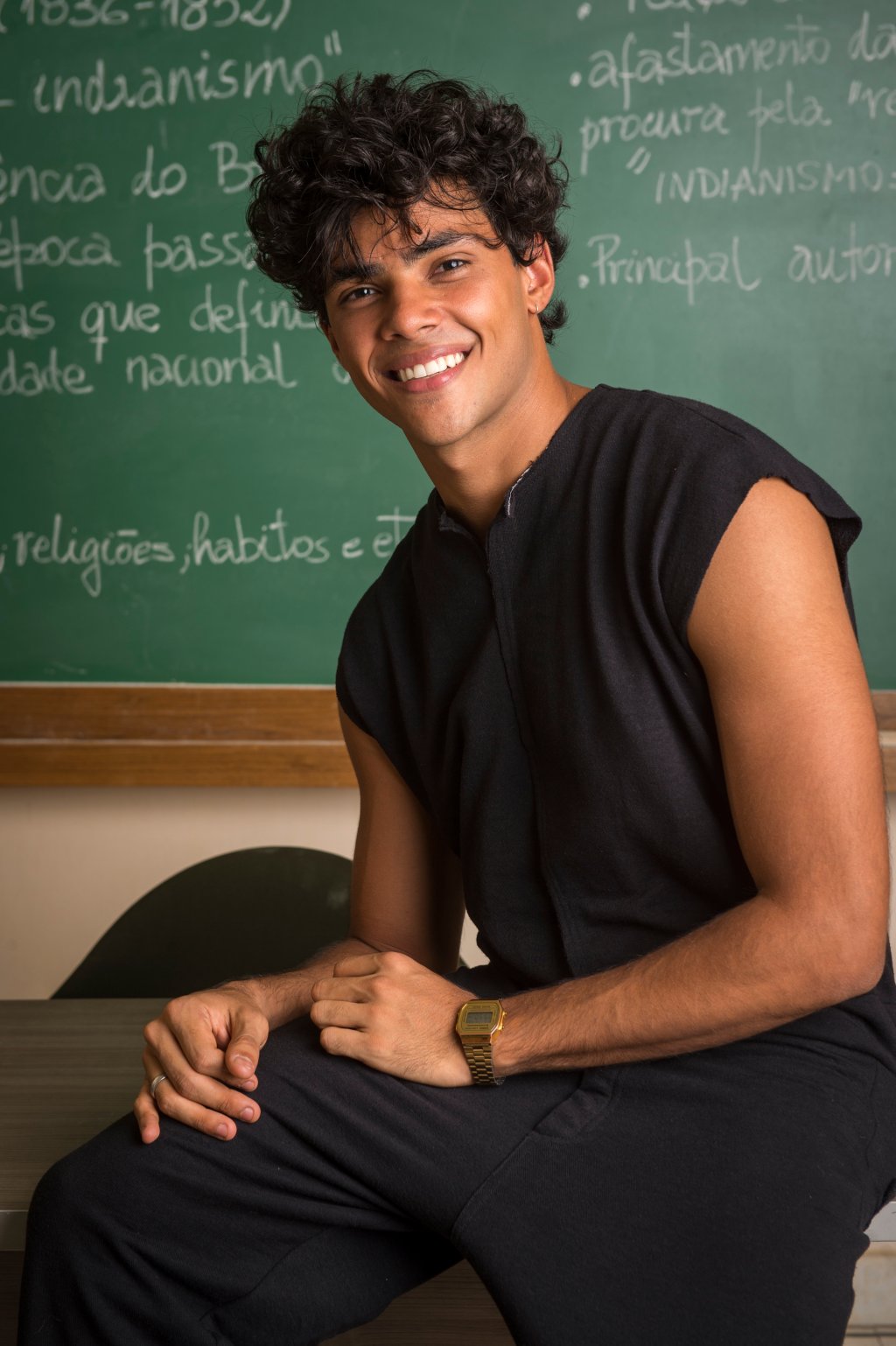 Gabriel Fuentes, de Malhação, nega namoro com a colega Jeniffer Oliveira