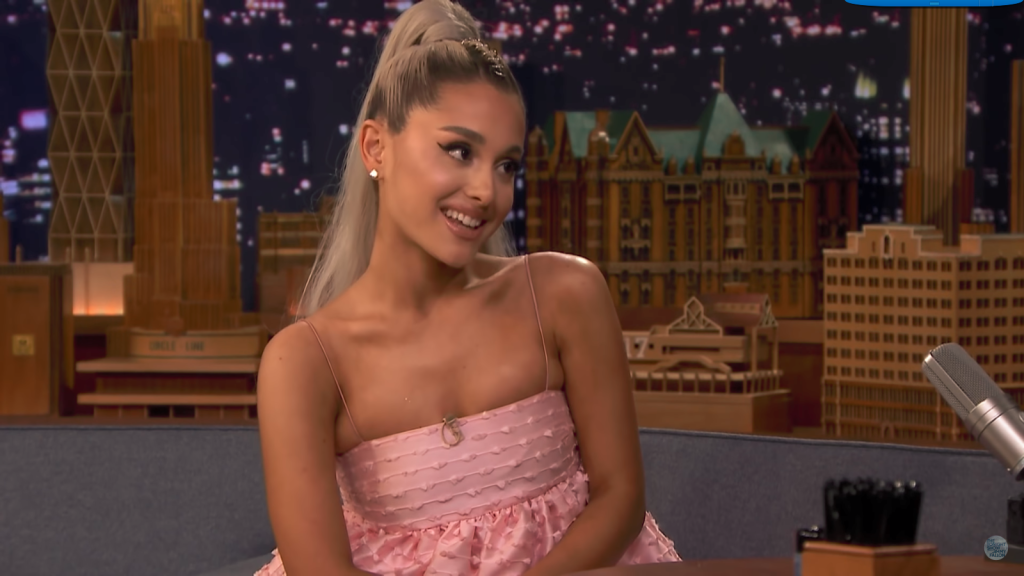 Ariana Grande revela o nome e mais detalhes de seu novo álbum