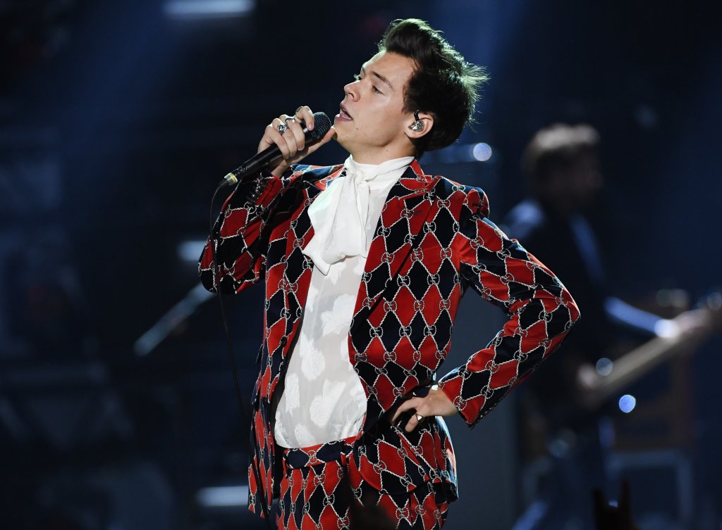 10 provas de que o Harry Styles é o seu crush mais estiloso