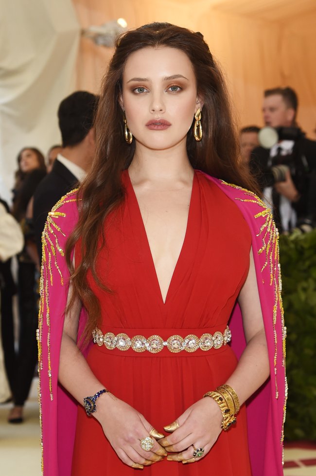 katherine-langford-met-gala