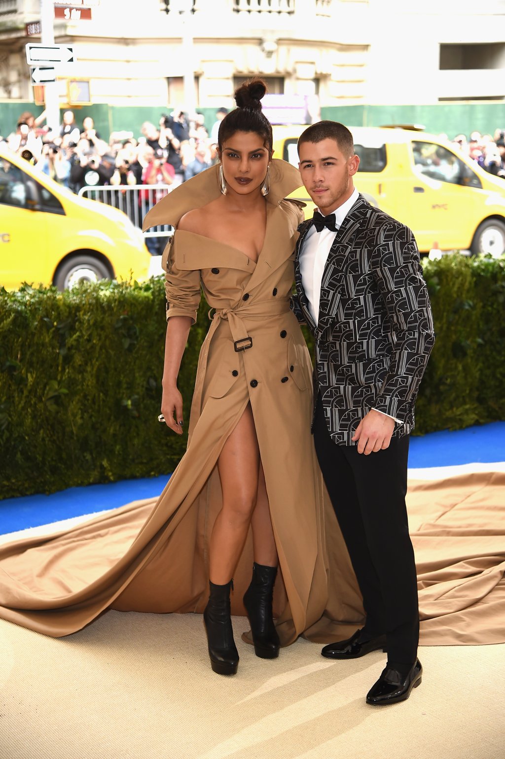 Mais casamento! Nick Jonas e Priyanka Chopra estão noivos, diz People